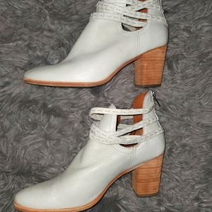 Frye Naomi Pickstitch Shootie, White, 9.5, Style 3474686
